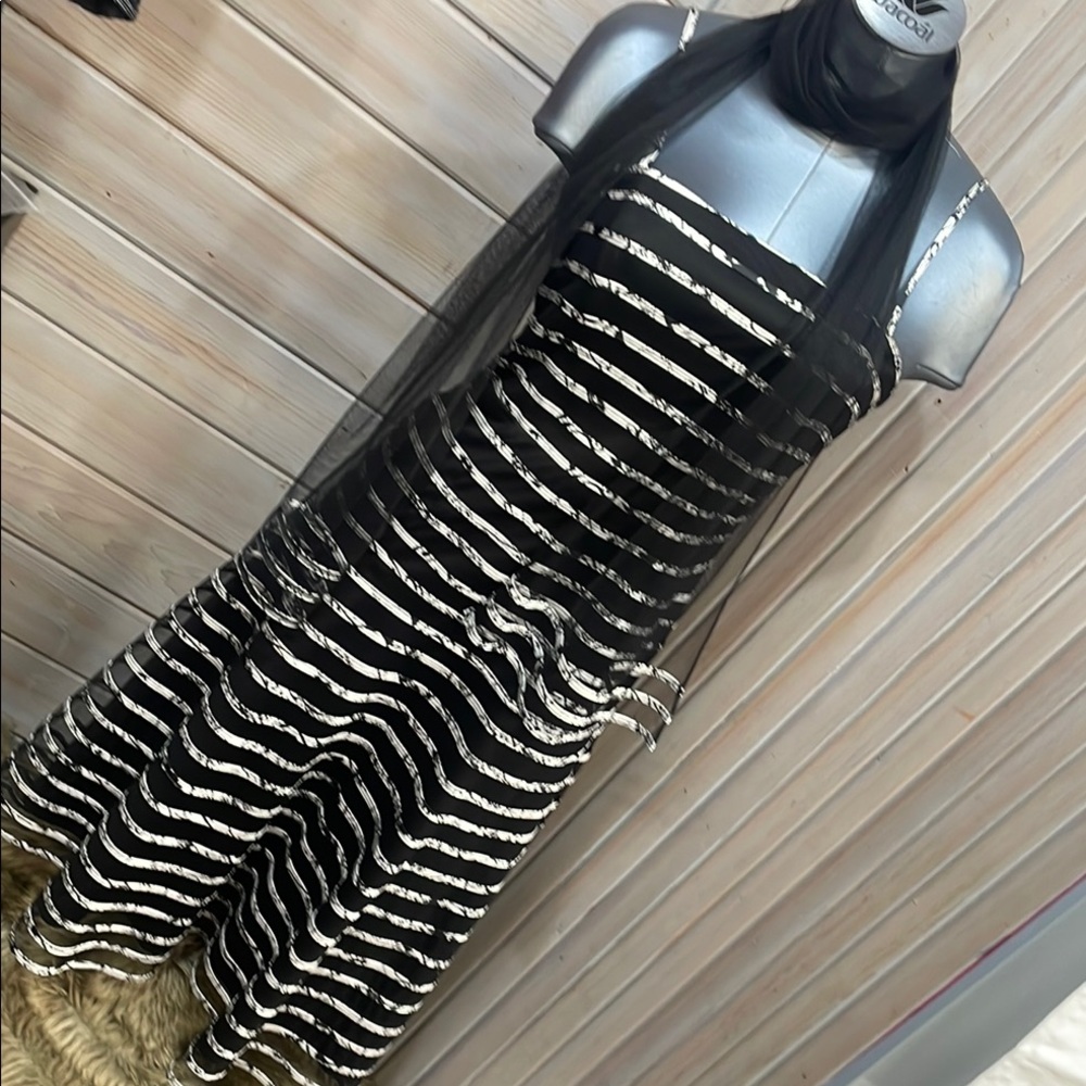 JS Collections Black and White Sundress with Scarf